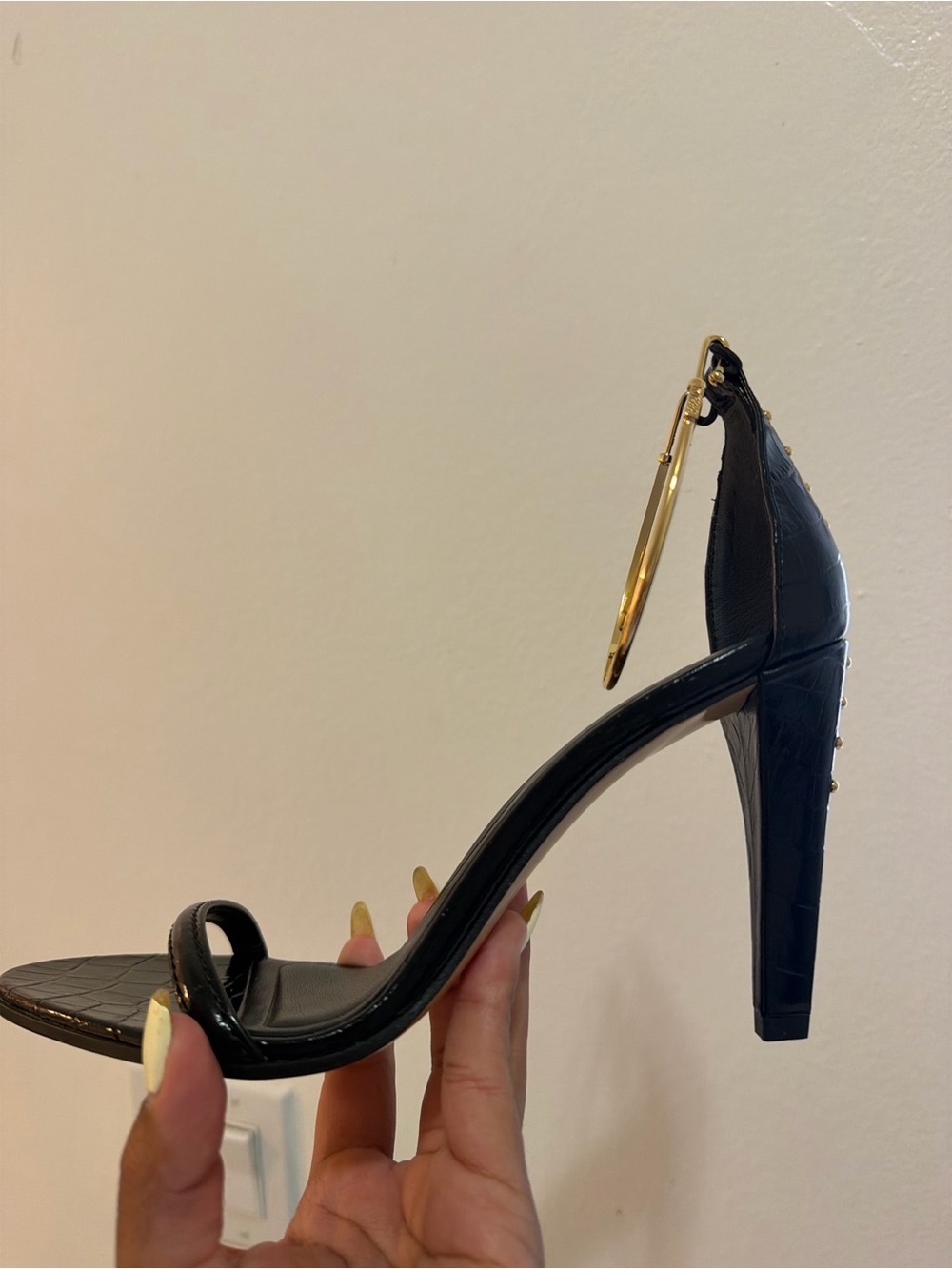Fendi - Picture 2 of 3